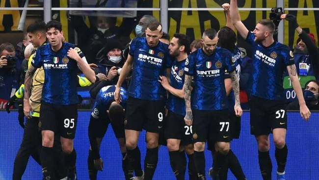 教练组在阵 教练组在阵